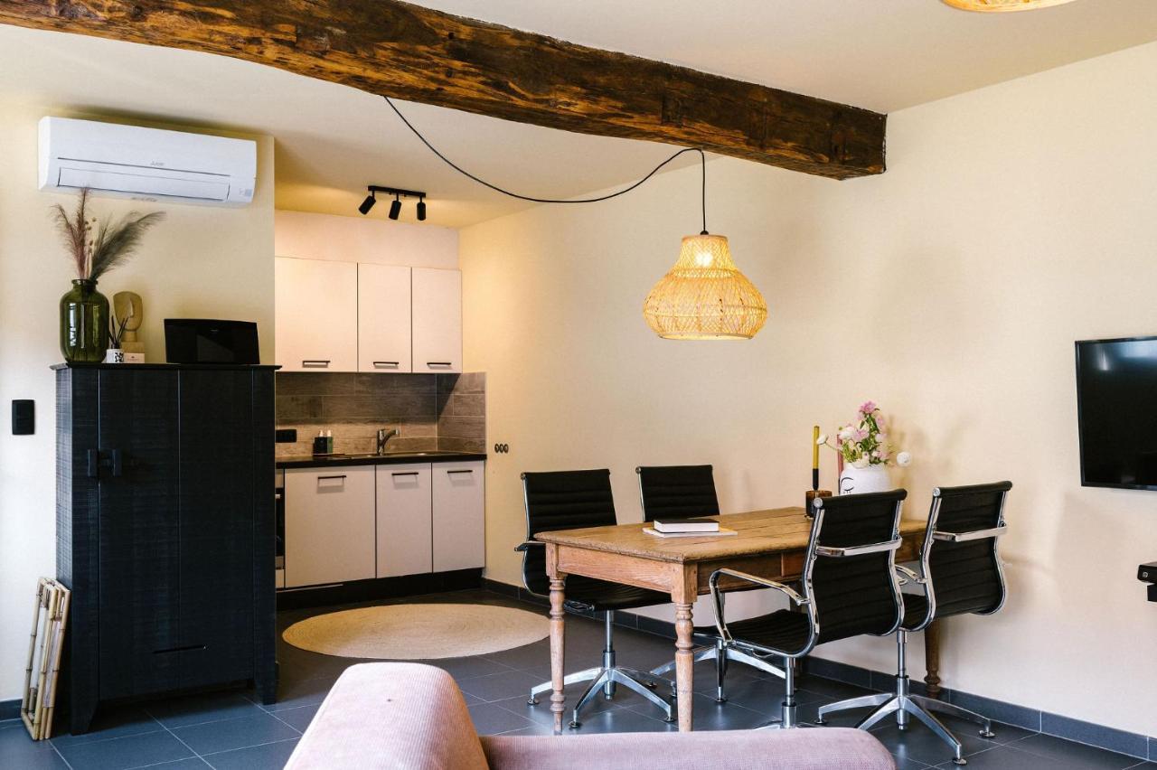 Hoeve De Reetjens - La Porcherie Bilzen Esterno foto